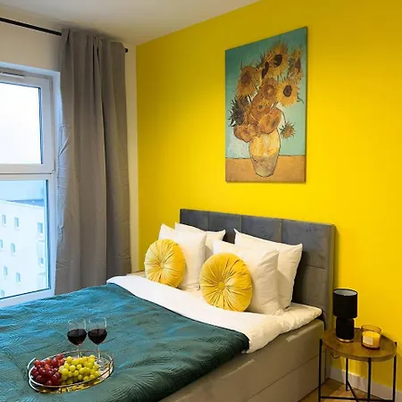 Lumina Premium For A Family Апартаменты Лодзь