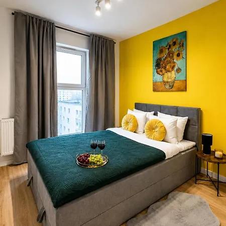 Lumina I Family 2br I With Balcony I Parking